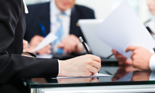 AHP Consulting: Expert în Managementul Forței de Muncă și Consultanță Strategică în România