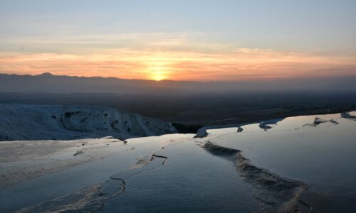Locuri de vizitat în Turcia: Pamukkale