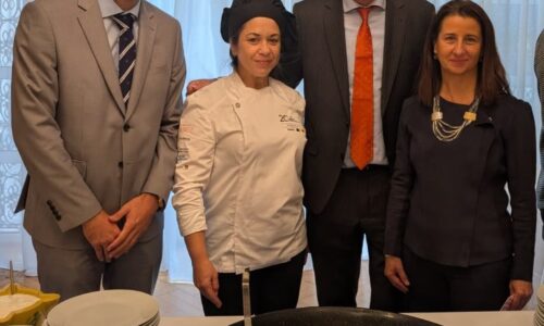 Ambasada Spaniei a sărbătorit „Ziua Mondială a Paellei 2025” la București printr-un eveniment dedicat gastronomiei și turismului valencian