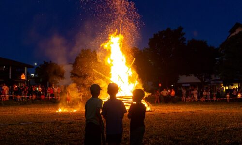 Puterea memoriei colective: Rescrierea trecutului pentru justificarea prezentului