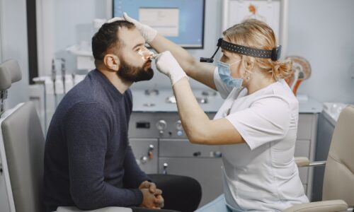 Tratamentul modern al nasului infundat: Turbinoreductia cu radiofrecventa la Clinica Dr. Daniela Ionescu
