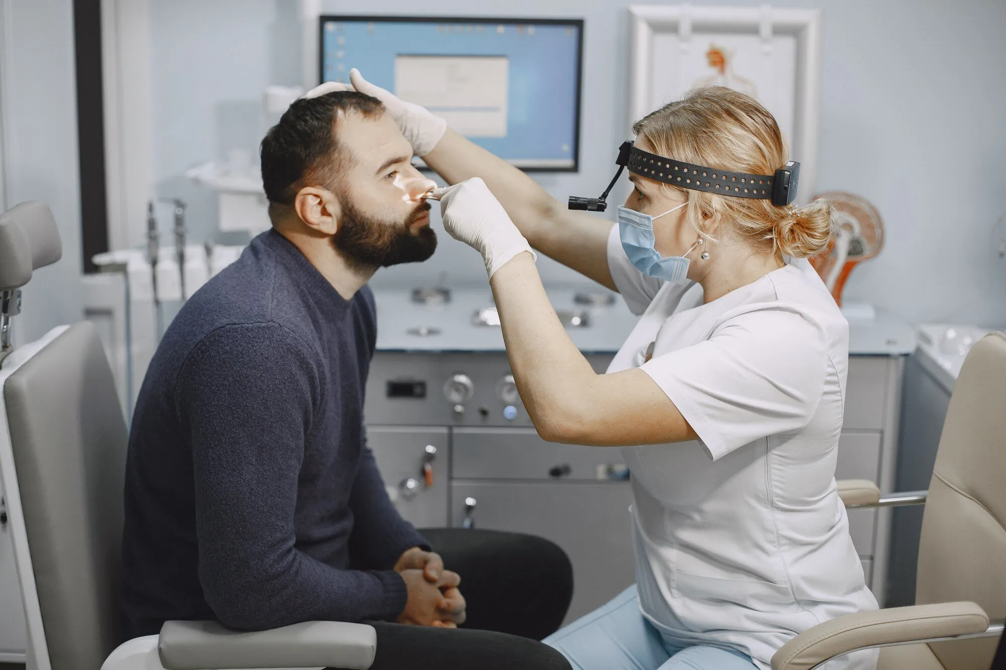 Tratamentul modern al nasului infundat: Turbinoreductia cu radiofrecventa la Clinica Dr. Daniela Ionescu