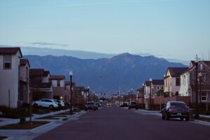 Photo neighborhood relations